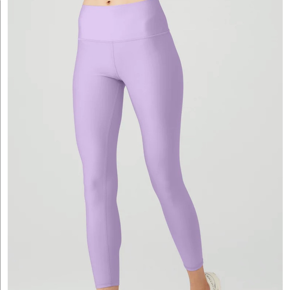 alo yoga leggings! Worn twice. Size XS. Purple.